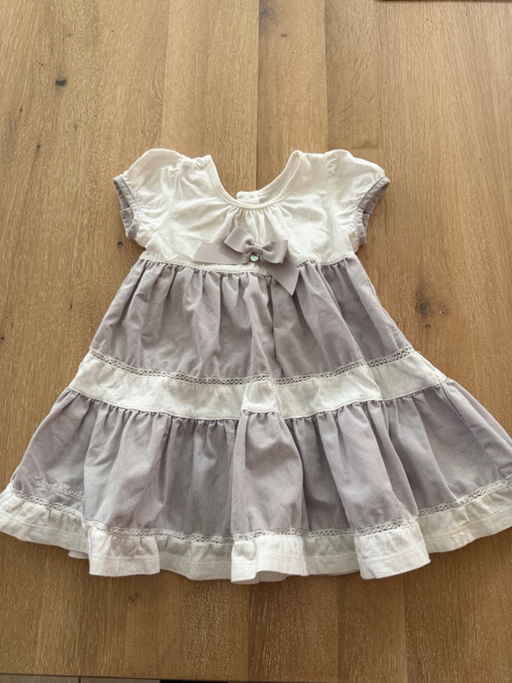 Tartine et Chocolat Ivory and Light Gray Tiered Bow Dress